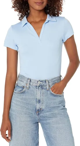 IZOD Juniors Uniform Short Sleeve Polo Shirt, Button Closure, Moisture Wicking Performance Material & Fade Resistant